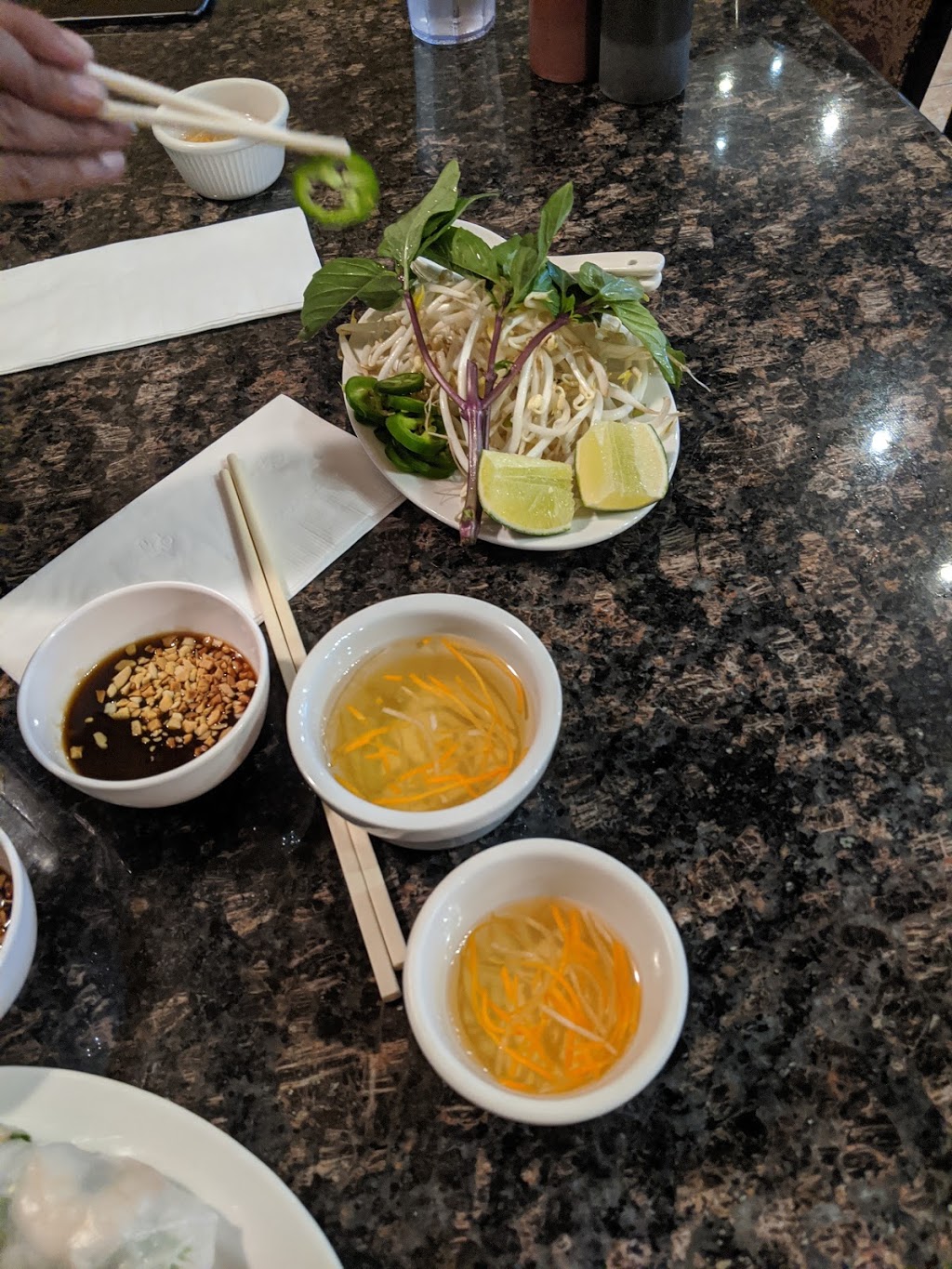 Quynh Vietnamese Cuisine | 2555 32 St NE #335, Calgary, AB T1Y 7J6, Canada | Phone: (403) 291-2099