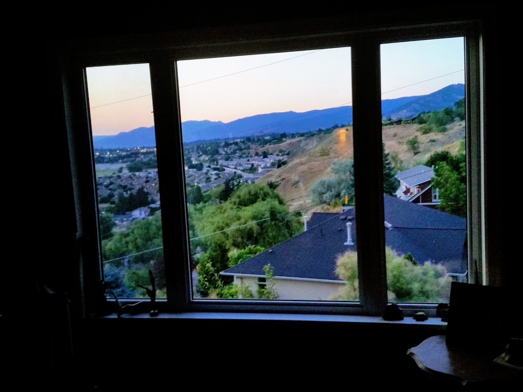 Above the Beach Bed and Breakfast | 102 Spruce Pl, Penticton, BC V2A 8V9, Canada | Phone: (888) 493-7829