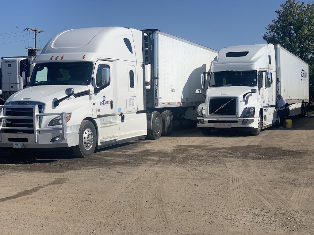 DreamX Trucking Inc | 53 Cityside Grove, Calgary, AB T3N 0P3, Canada | Phone: (403) 617-1105