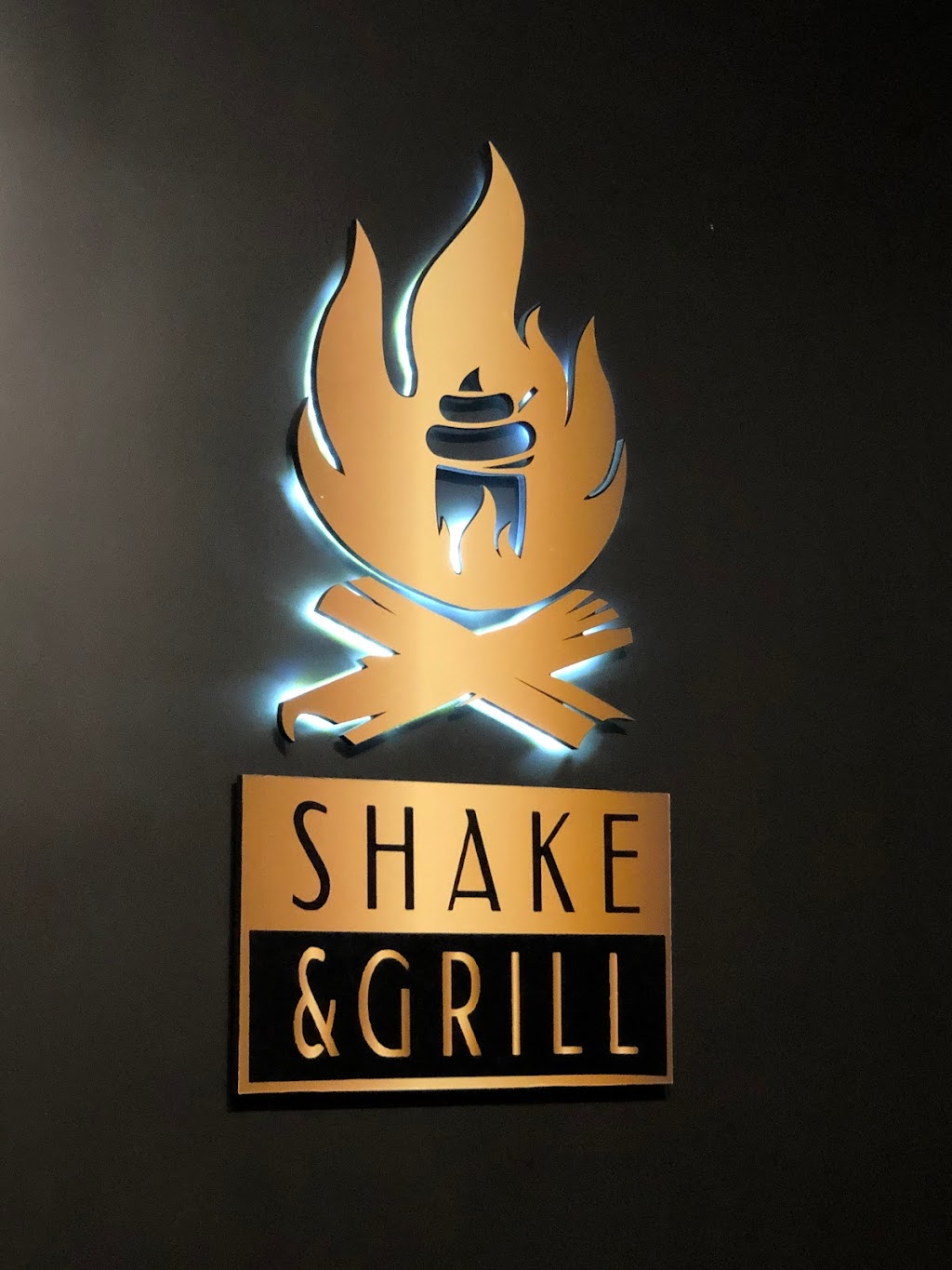 Shake & Grill | 791 Bovaird Dr W Unit 12, Brampton, ON L6X 0T9, Canada | Phone: (289) 801-5222