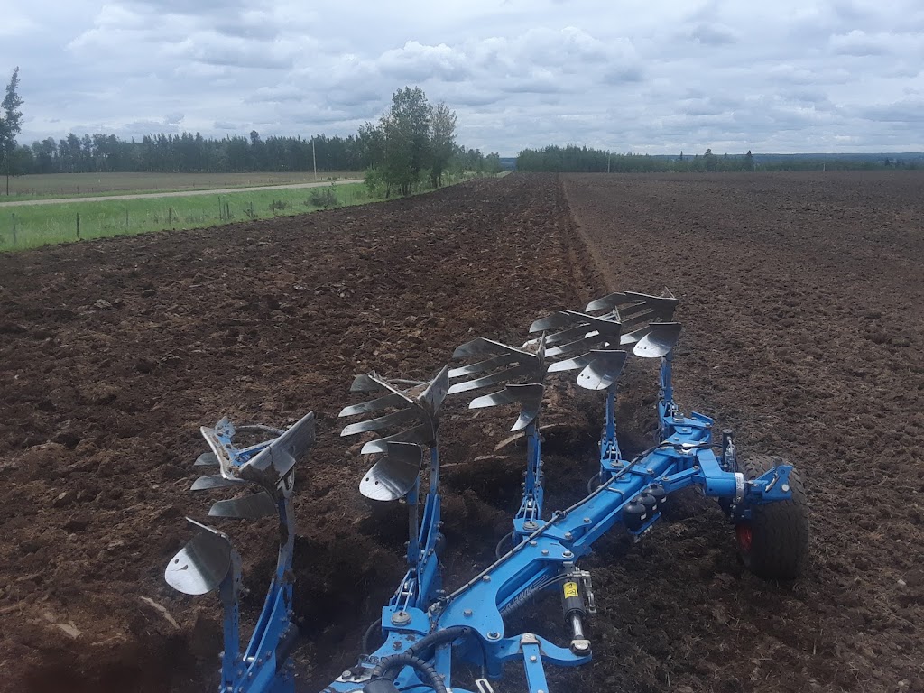 Leussink Custom Farming | AB-27, Sundre, AB T0M 1X0, Canada | Phone: (403) 638-3251