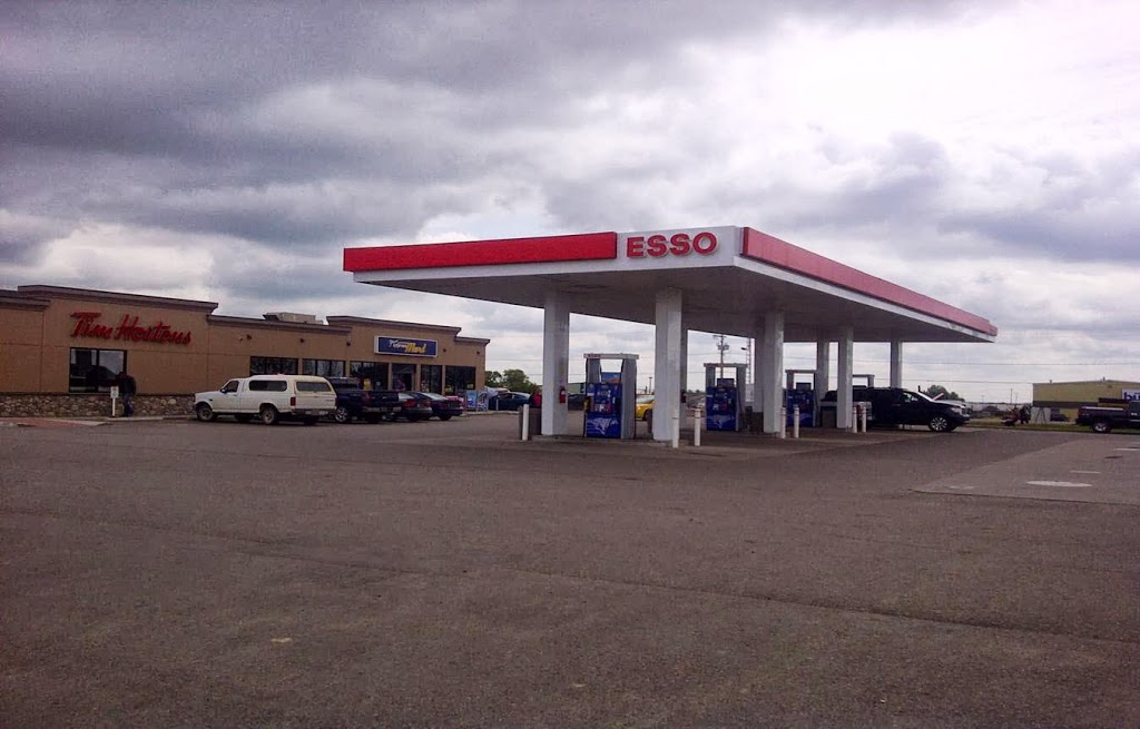 Esso | 20A Great Plains Rd, Emerald Park, SK S4L 1B6, Canada | Phone: (306) 781-2580