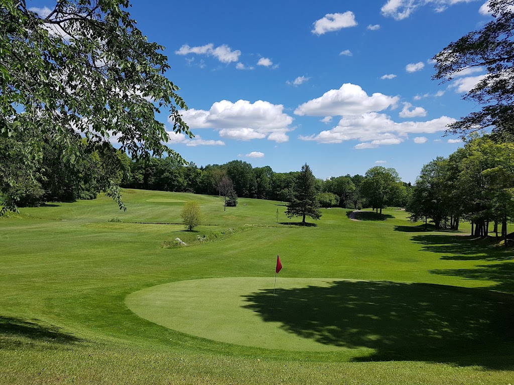 Club de golf Dunnderosa | 11 Chem. Notch, Chelsea, QC J9B 1G8, Canada | Phone: (819) 827-3866