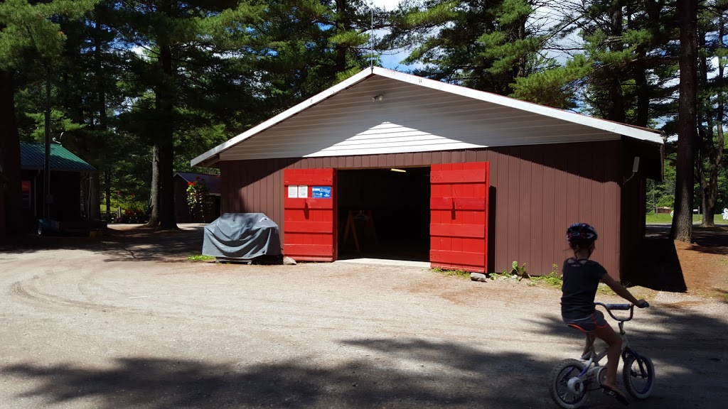 Whispering Pines Campground at Santas Village | 1623 Golden Beach Rd, Bracebridge, ON P1L 1W8, Canada | Phone: (705) 645-5682