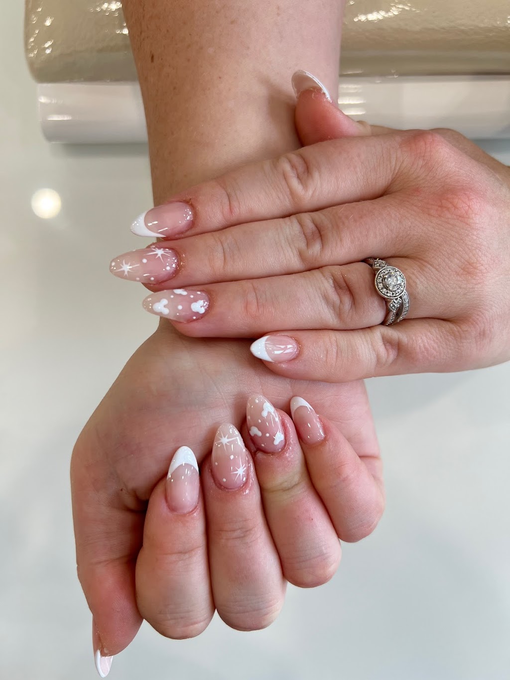 Napanee Nail Salon Inc. | 17 McPherson Dr, Napanee, ON K7R 3L1, Canada | Phone: (613) 354-6000