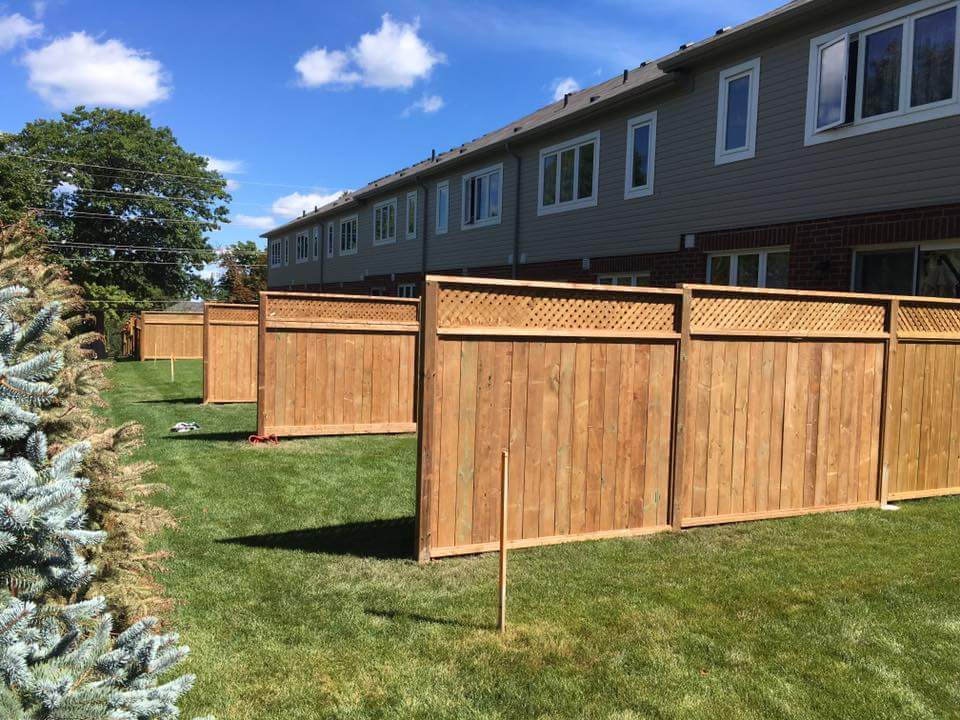 Orangeville Fence | 16 Caledonia Rd, Orangeville, ON L9W 2V3, Canada | Phone: (519) 216-3876