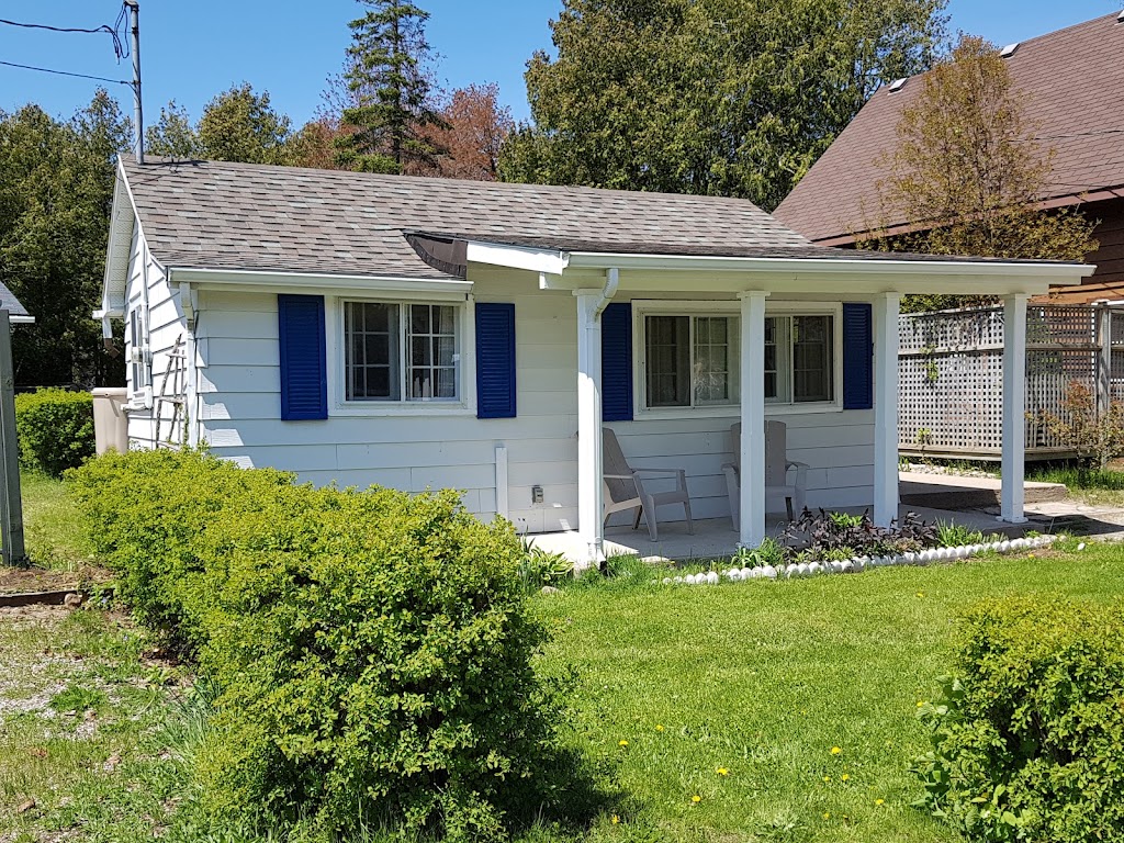 Fallbrook Cottage | 125 Huron St S, Southampton, ON N0H 2L0, Canada | Phone: (519) 832-2444