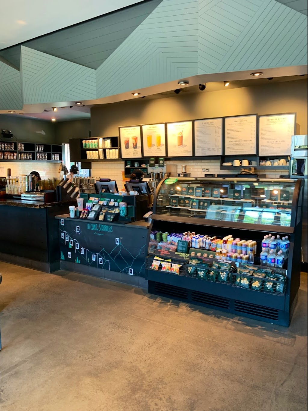 Starbucks | 75 Av. de la Gare, Saint-Sauveur, QC J0R 1R6, Canada | Phone: (450) 227-5941