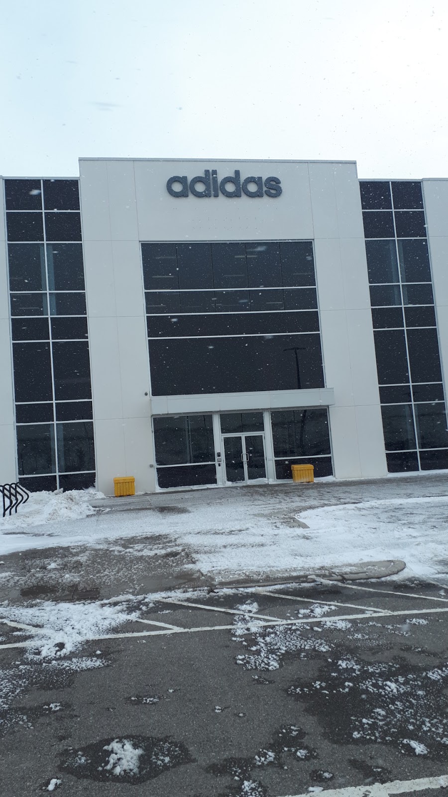 Adidas | Brant, ON N0E, Canada | Phone: (289) 442-0122