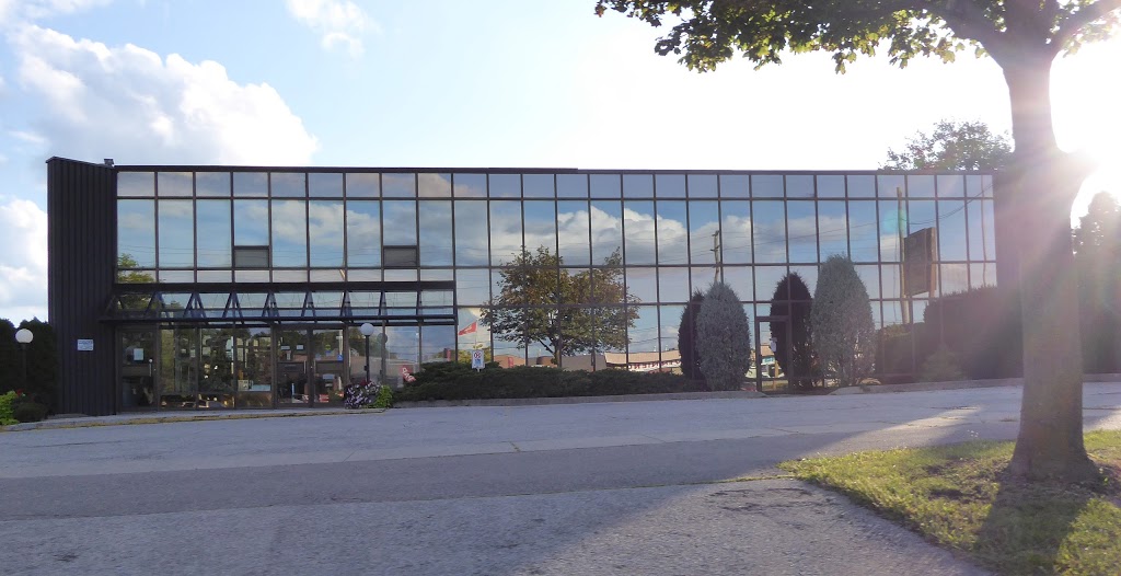 Oakville Glass & Mirror Ltd | 550 Bronte Rd, Oakville, ON L6L 6S1, Canada | Phone: (905) 827-2951