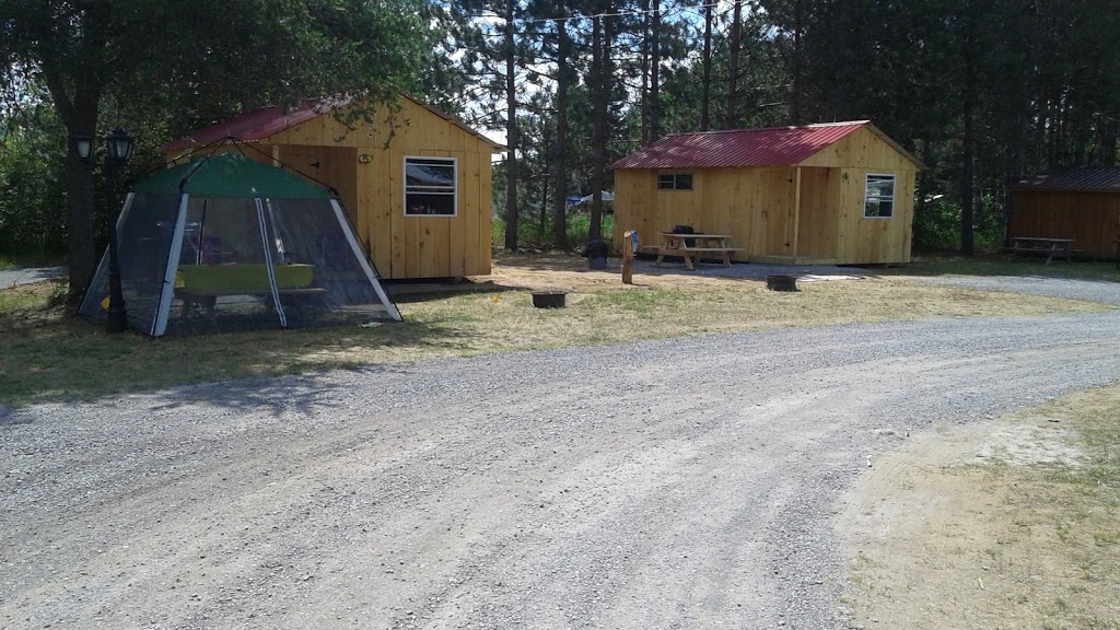 Breezy Hill Camping | 3798 Grainger Park Rd, Kinburn, ON K0A 2H0, Canada | Phone: (613) 839-5202