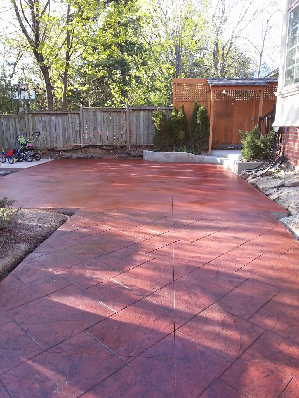 Armada Custom Concrete & Pools Inc | 420 Valanna Crescent, Burlington, ON L7L 2K7, Canada | Phone: (905) 308-5154