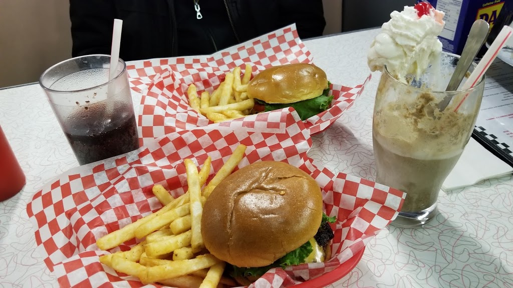 Marvs Classic Soda Shop | 121 Centre Ave W, Black Diamond, AB T0L 0H0, Canada | Phone: (403) 933-7001