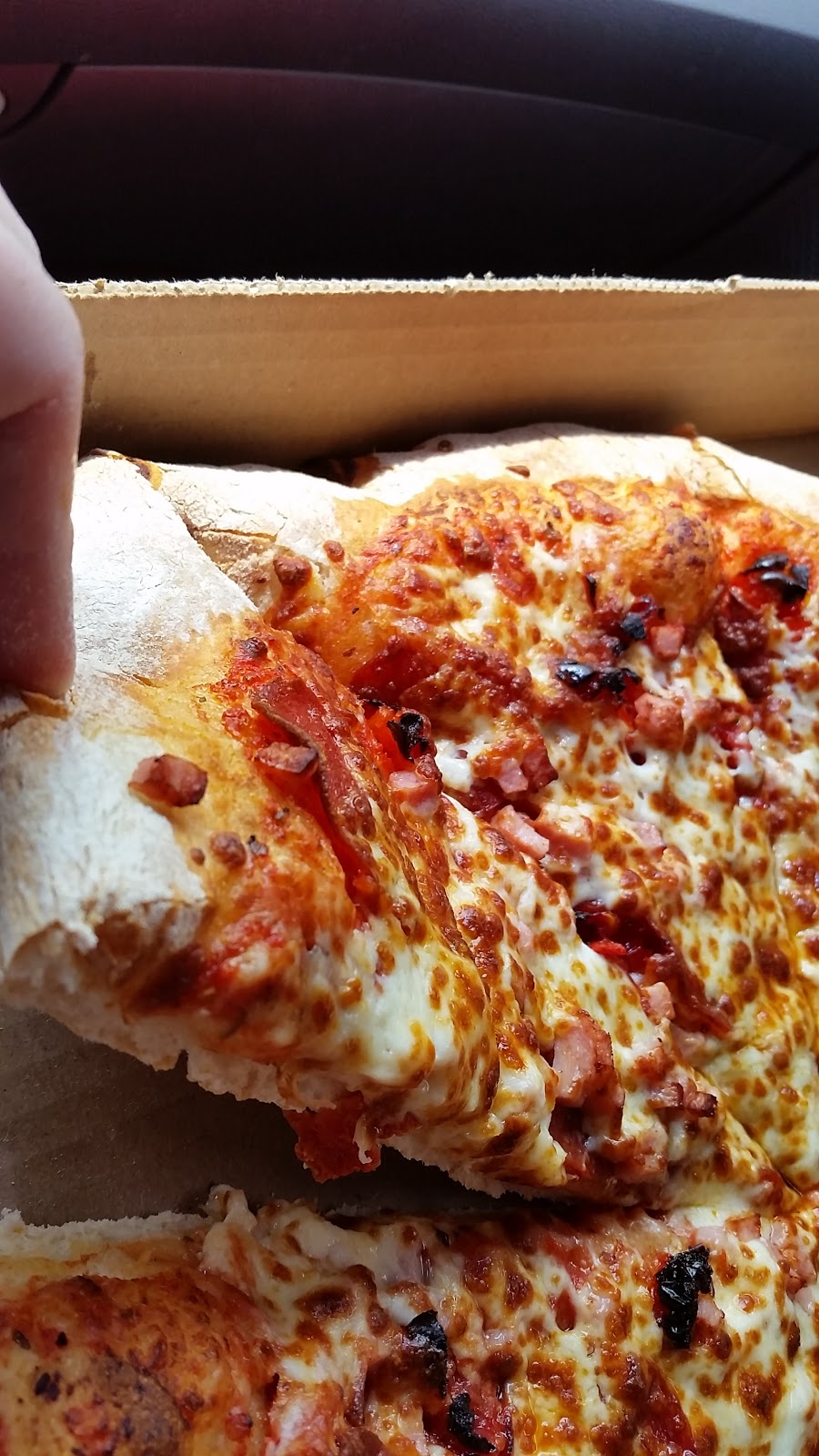 Johnnys Pizza Orangeville | 283 Broadway, Orangeville, ON L9W 1L2, Canada | Phone: (519) 942-9852