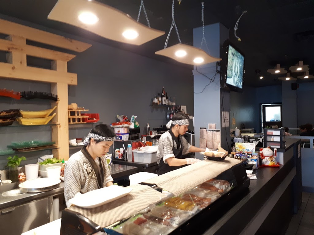 Sushi Itto Japanese Restaurant | 16775 Yonge St Unit 13, Newmarket, ON L3Y 8J4, Canada | Phone: (905) 954-1668