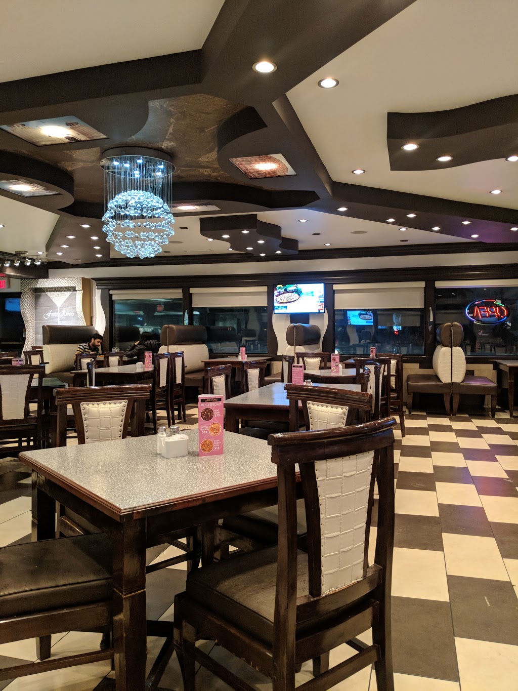 Five Rivers Indian Cuisine | 11 Castleridge Blvd NE, Calgary, AB T3J 2J8, Canada | Phone: (403) 258-1111