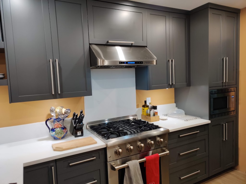 Profile Doors Kitchen Cabinet Refinishing | 19358 96 Ave Unit#335, Surrey, BC V4N 4C1, Canada | Phone: (604) 880-4615