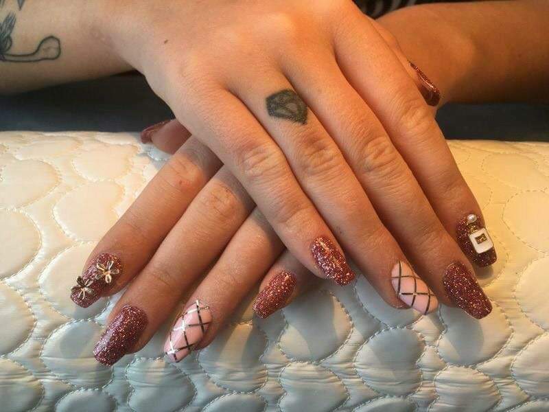 Fancy Fingers | 129 Galinee Trail, Port Dover, ON N0A 1N9, Canada | Phone: (519) 420-0446