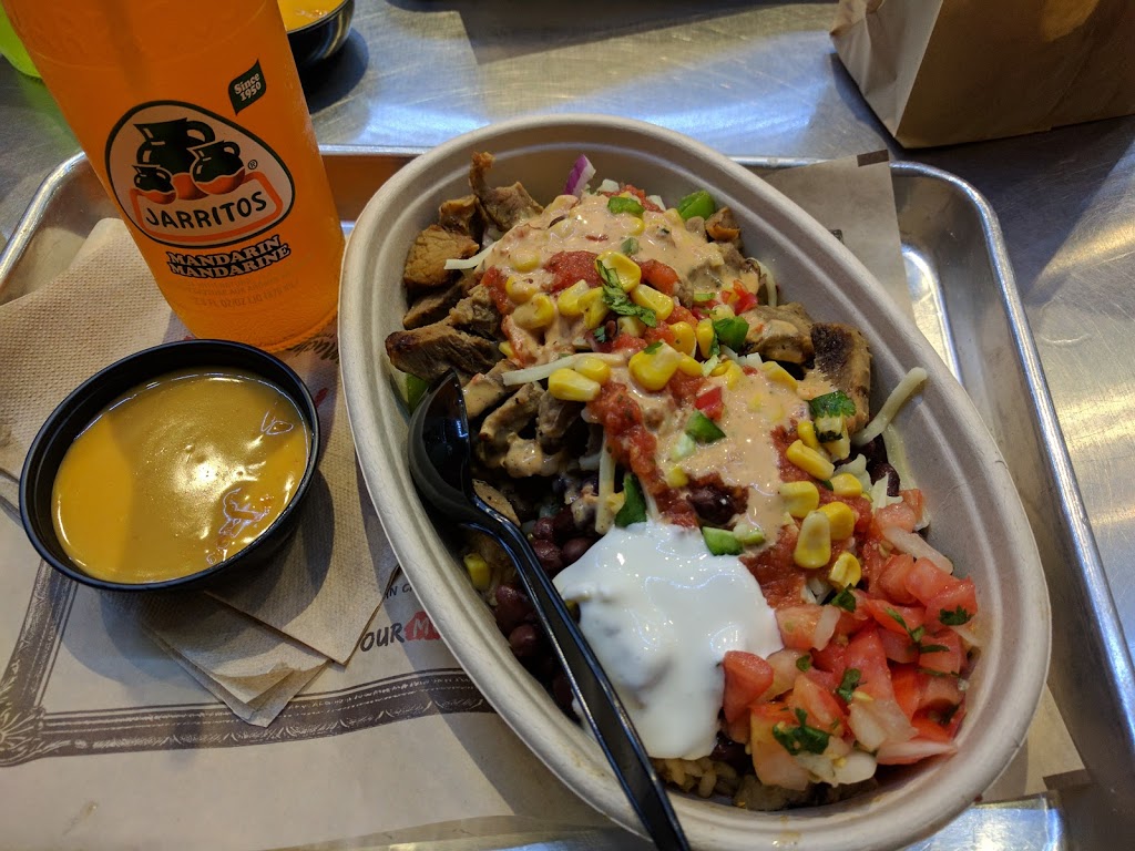 Mucho Burrito Fresh Mexican Grill | 890 Main St E, Milton, ON L9T 0J4, Canada | Phone: (905) 203-0048