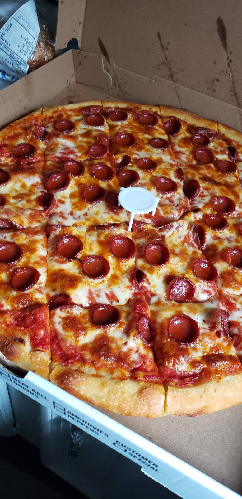 Chubbys Pizza | 16 French Lea Rd, West Seneca, NY 14224, USA | Phone: (716) 675-8600