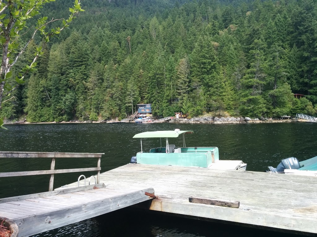 Island Cottage | Lamb Islets, Sechelt, BC, Canada | Phone: (604) 230-7621