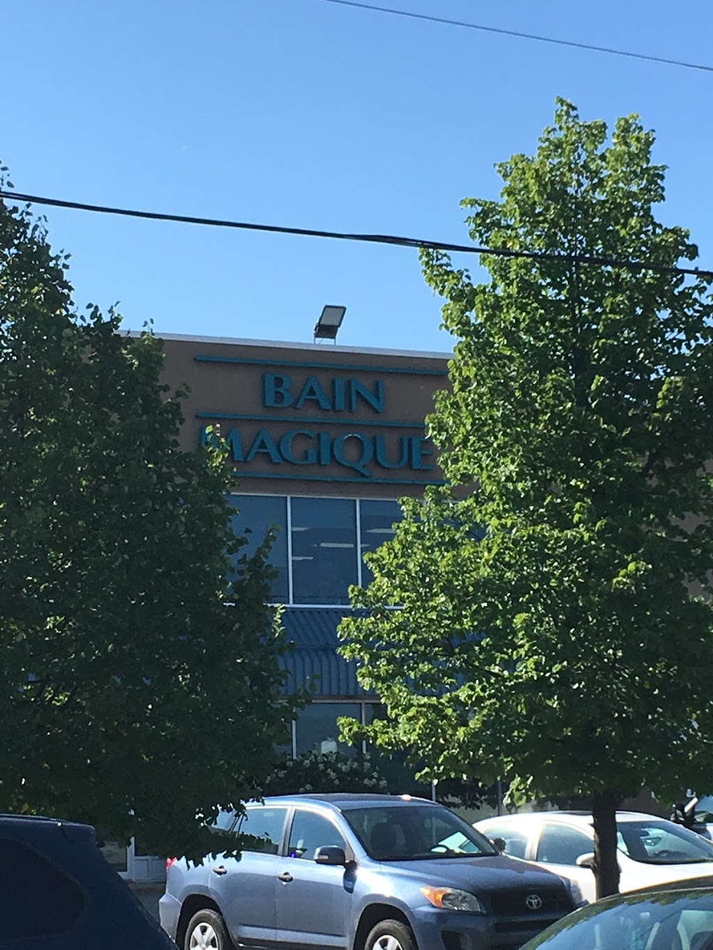 Bain Magique | 221 Rue Roy, Saint-Eustache, QC J7R 5R5, Canada | Phone: (877) 926-0468