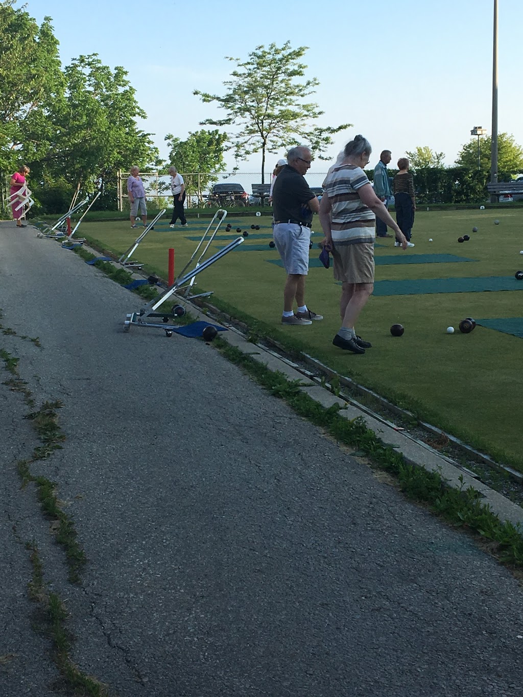 New Toronto Lawn Bowling Club | 153 Lake Shore Dr, Etobicoke, ON M8V 2A1, Canada | Phone: (416) 259-8776