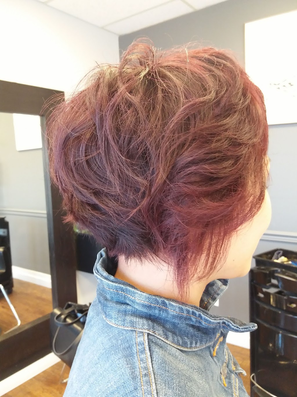 Hair Artitude | 320 Saddleback Rd NW, Edmonton, AB T6J 4R7, Canada | Phone: (780) 438-4368