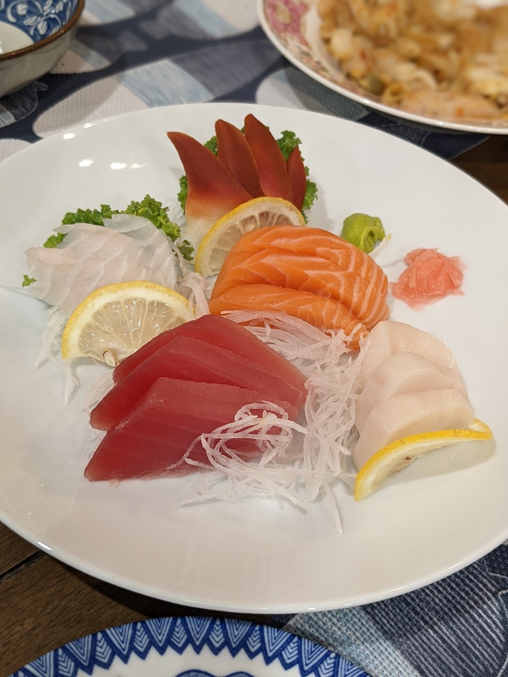 Tanoshii Sushi | 14 Nipigon Ave, Markham, ON L6C 1N7, Canada | Phone: (905) 927-9899