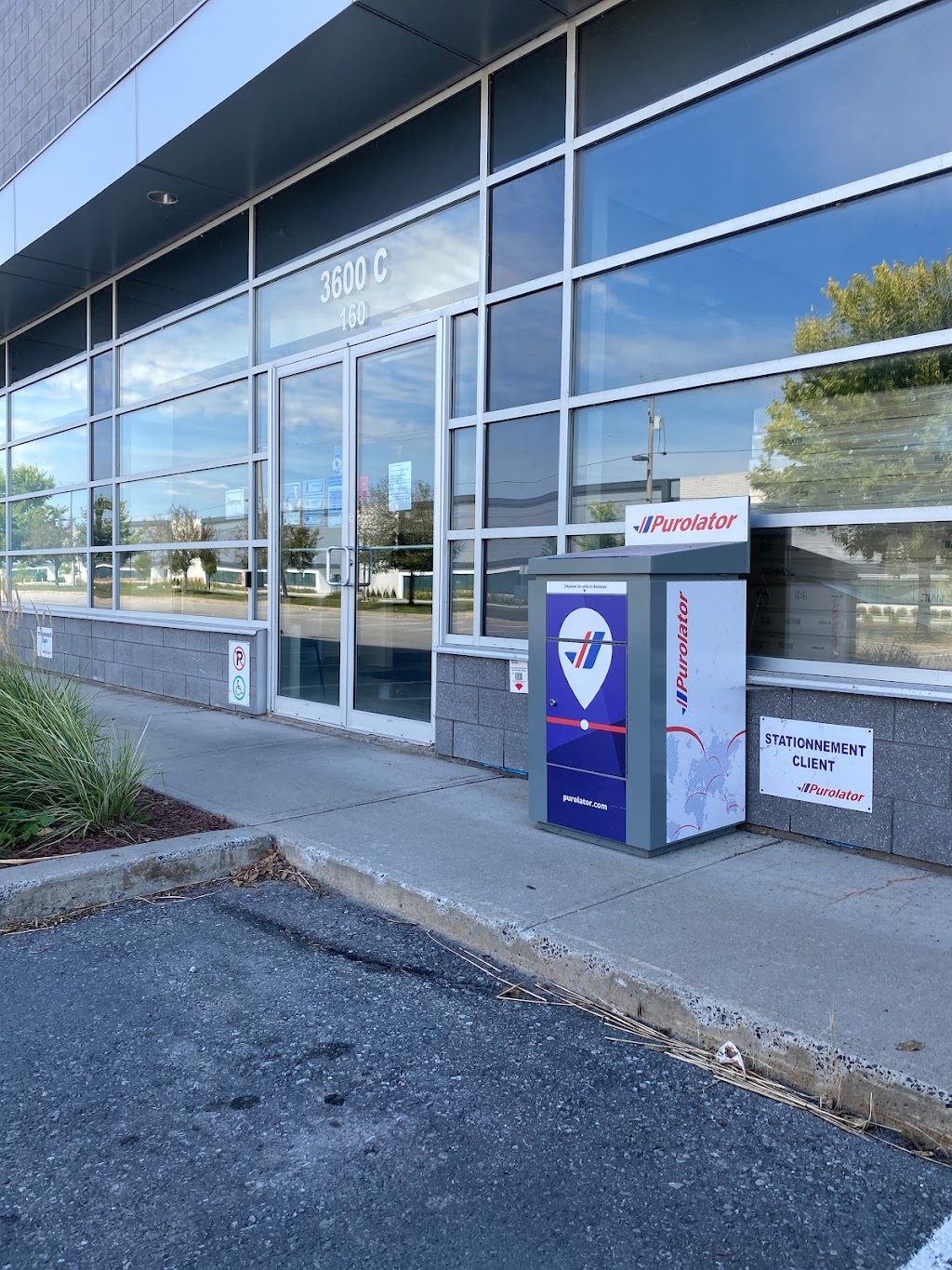 Purolator Drop Box | 3600 Rue F.-X.-Tessier C, Vaudreuil-Dorion, QC J7V 5V5, Canada | Phone: (888) 744-7123