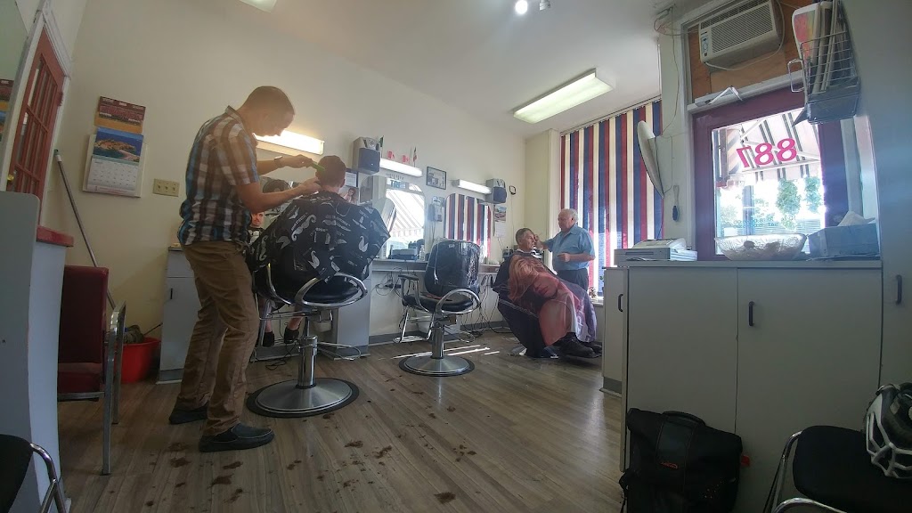 Ernestos Barber Shop | 887 Bank St, Ottawa, ON K1S 3W4, Canada | Phone: (613) 238-5038