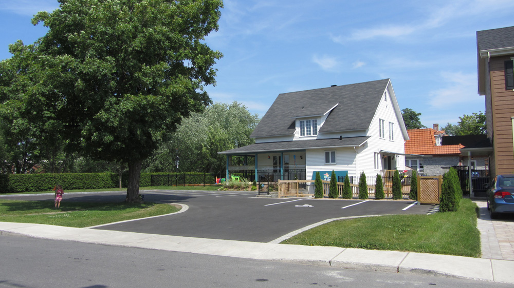 Nursery Educational Le Virevent De Chambly | 2120 Avenue Bourgogne, Chambly, QC J3L 1Z7, Canada | Phone: (450) 403-6061