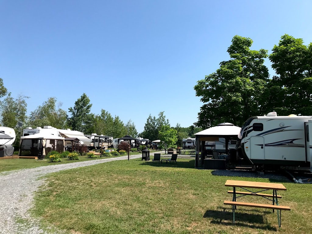 Camping De LEte Enr | 5960 5e Rang, Saint-Hyacinthe, QC J2R 2A4, Canada | Phone: (450) 799-1110