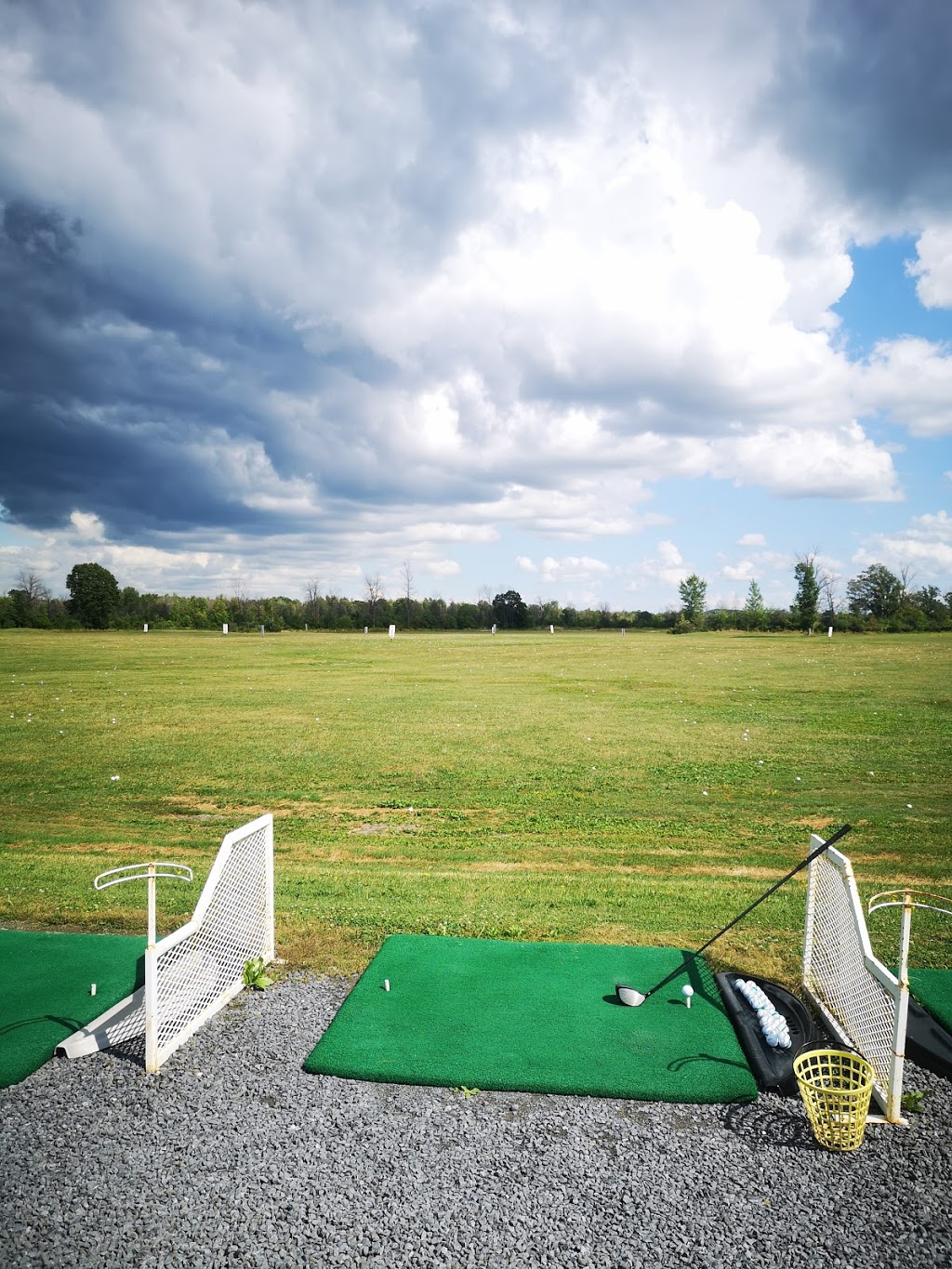 Centre De Pratique De Golf De Boucherville | 1231, boul de Montarville, Boucherville, QC J4B 8B2, Canada | Phone: (450) 449-9140