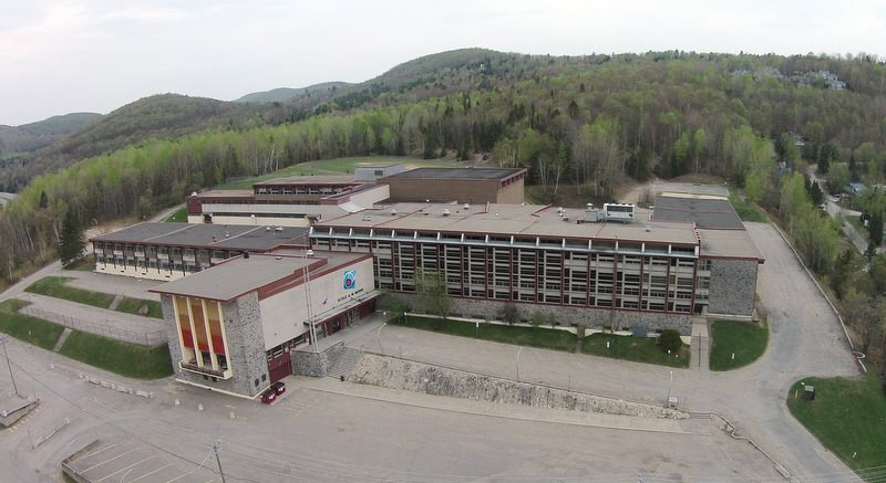 École secondaire Augustin-Norbert-Morin | 258 Boulevard de Sainte-Adèle, Sainte-Adèle, QC J8B 0K6, Canada | Phone: (450) 240-6220