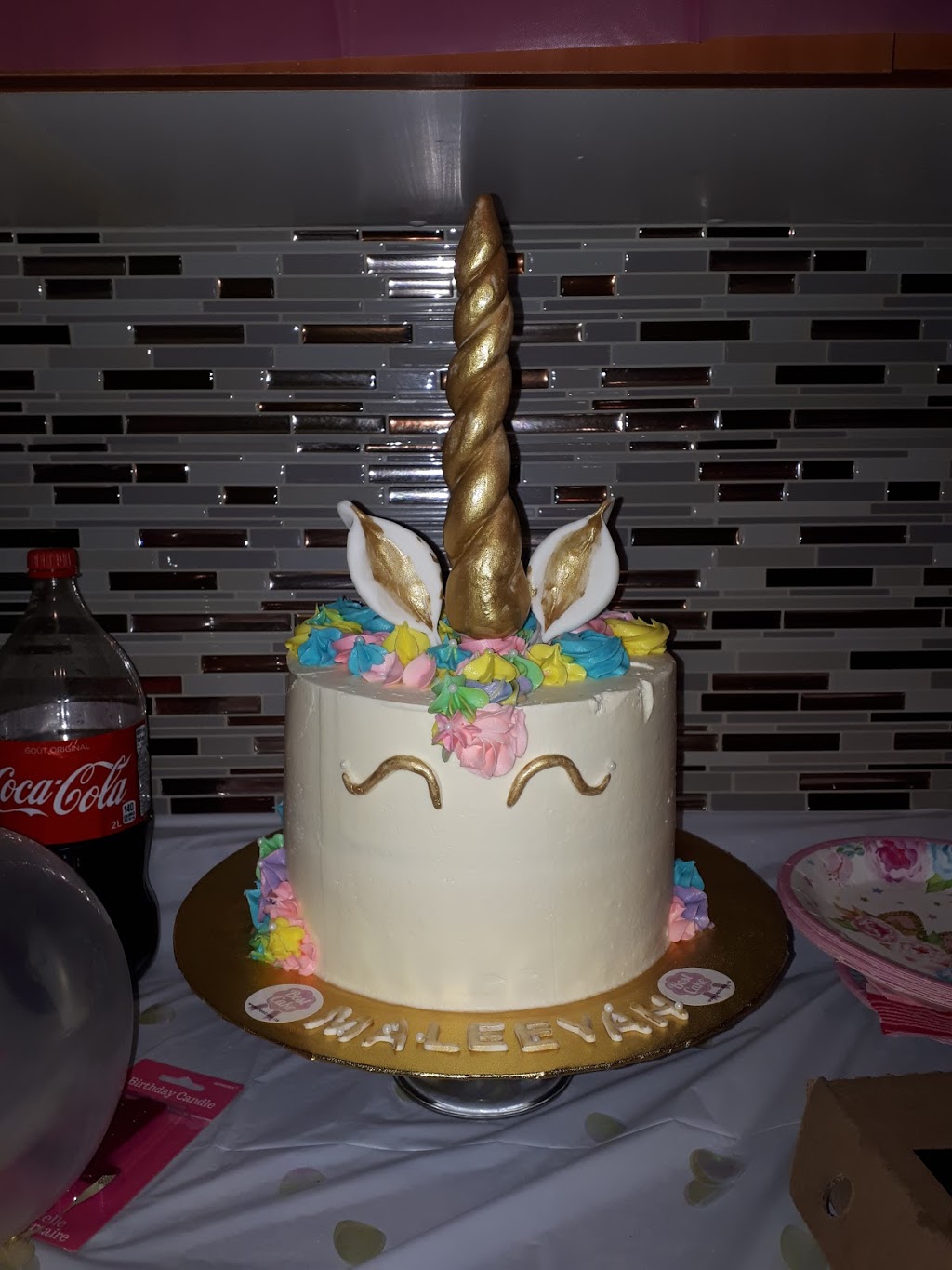 Best Cake | 3609 Lake Shore Blvd W, Etobicoke, ON M8W 1P5, Canada
