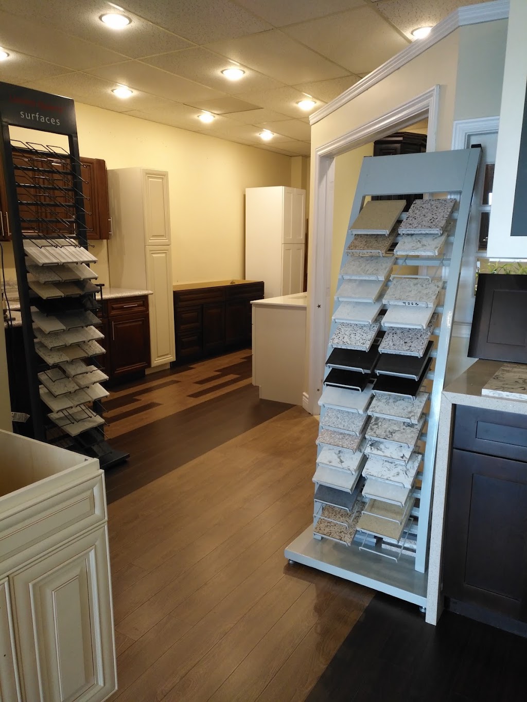 AKR Cabinets & Granite Inc | 4031 Fairview St, Burlington, ON L7L 2A4, Canada | Phone: (905) 637-8808