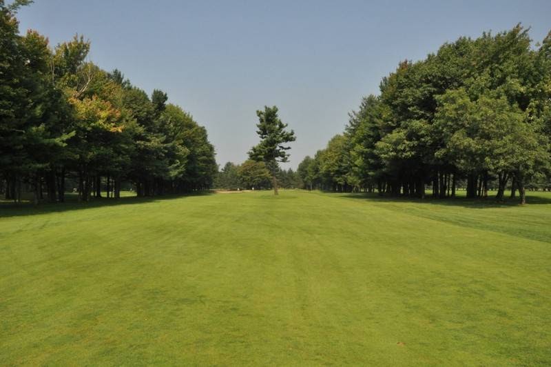 Golf De Lépiphanie | 200 Chemin du Golf, LÉpiphanie, QC J5X 2P6, Canada | Phone: (450) 588-2234