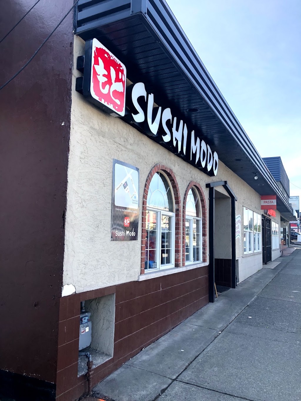 Sushi Modo | 7874 Edmonds St, Burnaby, BC V3N 1B8, Canada | Phone: (604) 553-0142