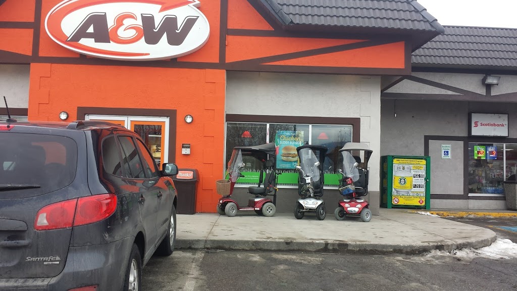 A&W Canada | 14404 Rosedale Ave, Summerland, BC V0H 1Z5, Canada | Phone: (250) 494-0077