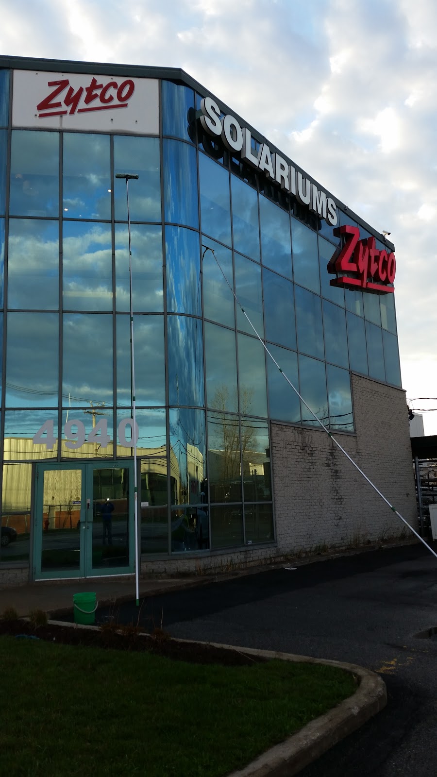 Solariums Zytco Ltée | 641 Rue de la Sablière, Bois-des-Filion, QC J6Z 4T7, Canada | Phone: (514) 335-2050