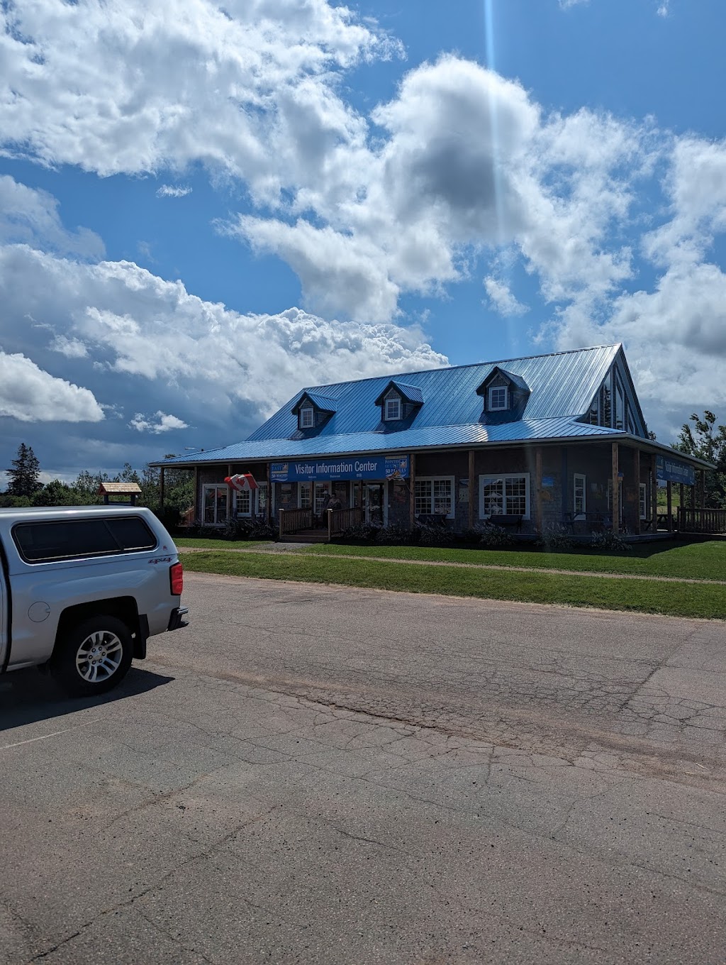 Tourist Information Ctr | 95 Main St 1st Floor, Souris, PE C0A 2B0, Canada | Phone: (902) 687-7030