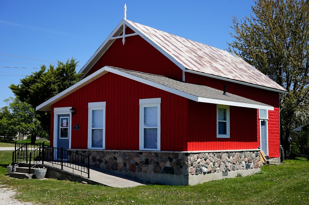 Red Schoolhouse Gallery | 2866 Hwy 6, Lions Head, ON N0H 1W0, Canada | Phone: (519) 793-3080