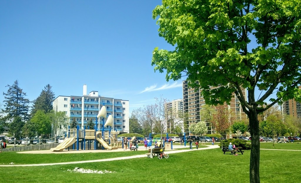 Bronte Heritage Waterfront Park | 2340 Ontario St, Oakville, ON L6L 6P7, Canada | Phone: (905) 845-6601