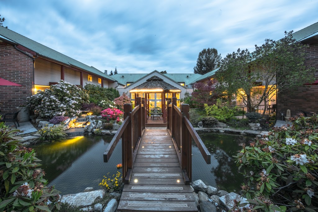 Gibsons Garden Hotel | 963 Gibsons Way, Gibsons, BC V0N 1V8, Canada | Phone: (604) 886-4638