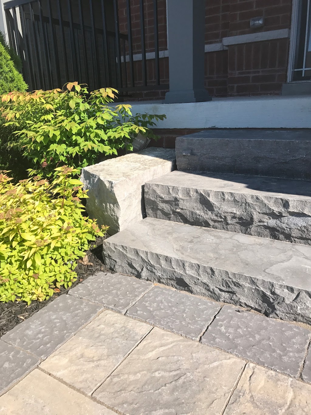 Viktory Landscaping | Wrenwood Dr, Oshawa, ON L1K 0C3, Canada | Phone: (289) 240-3785