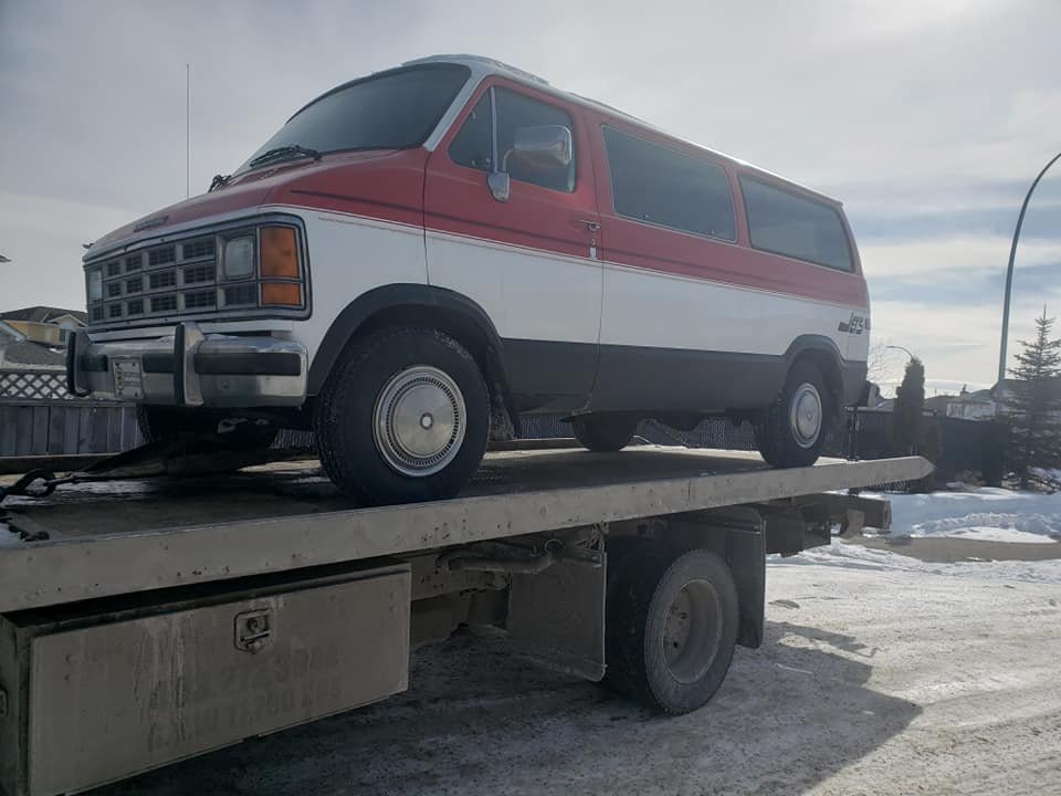 Vulcan Towing Services | 102 1 St N, Vulcan, AB T0L 2B0, Canada | Phone: (403) 612-0593