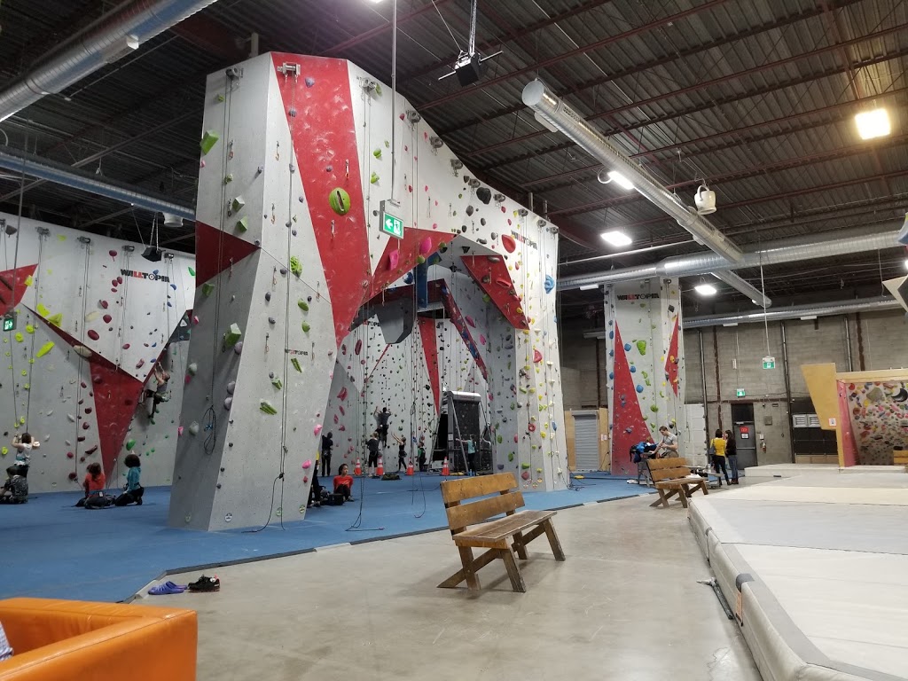 Boulderz Climbing Centre | 80 The East Mall #9, Etobicoke, ON M8Z 5X1, Canada | Phone: (416) 255-6676