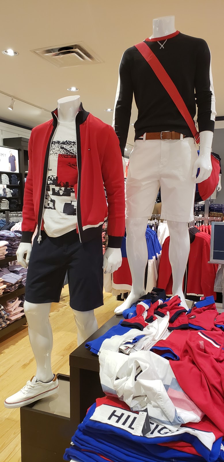 Tommy Hilfiger | 300 Borough Dr Ste 17, Scarborough, ON M1P 4P5, Canada | Phone: (416) 290-6959