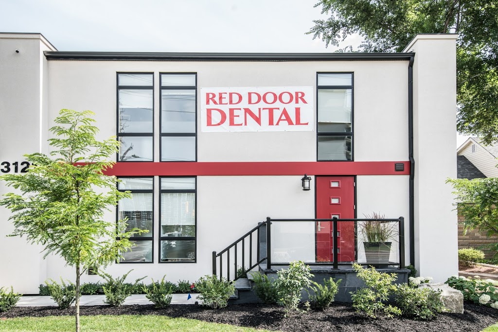 Red Door Dental (Dr. Derek Srokowski) | 3121 Hurontario St, Mississauga, ON L5A 2G9, Canada | Phone: (905) 277-1717